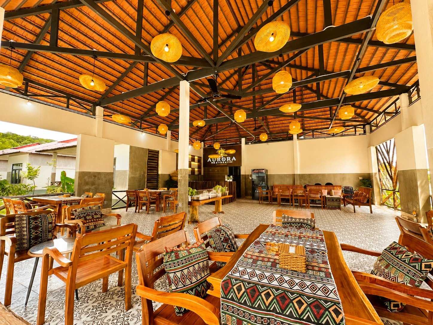 Không Gian Nhà Hàng Chung
