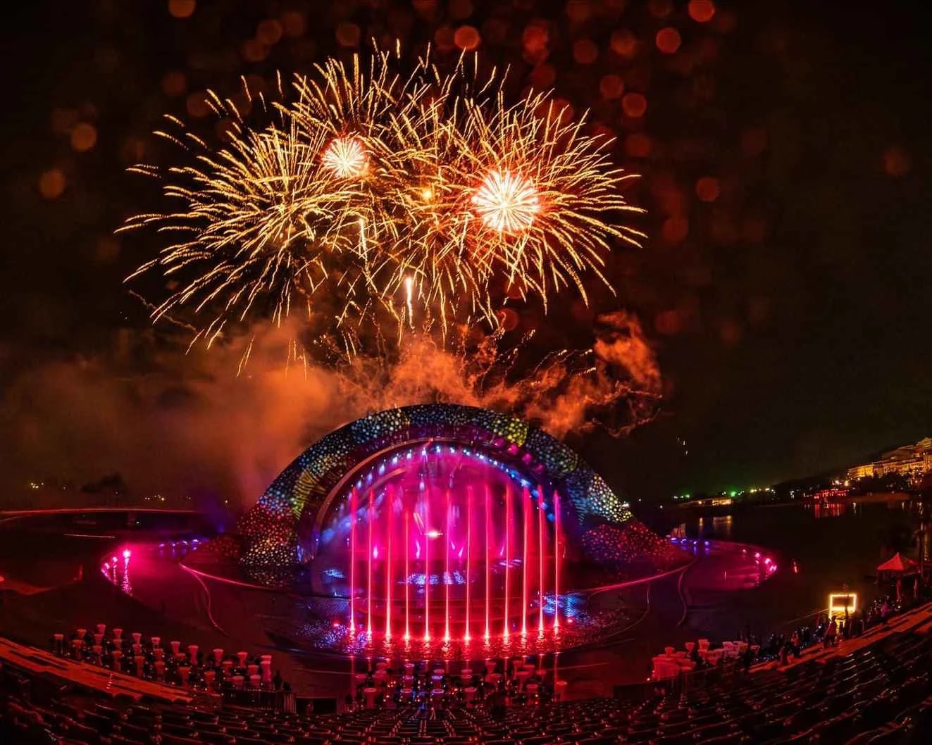 Kiss of the Sea Show
